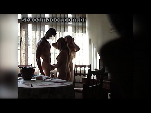 ❤️ Hevalên seksê zilamek dêw û sêyek bi wî re vedixwînin Vîdyoyê seksî li ku.tube-sexer-com.ru ️❤